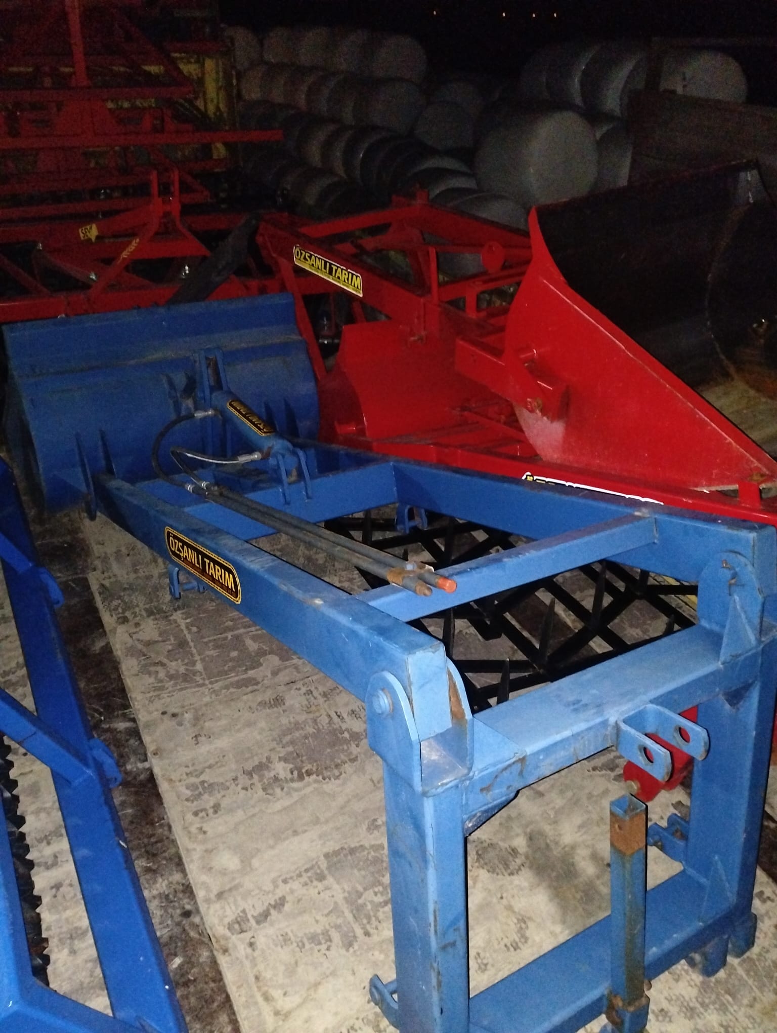 traktör arkası Üç piston kepçe 100cm kova